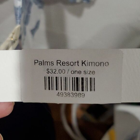 Blue and White Kimono Shrug - Picture 12 of 13